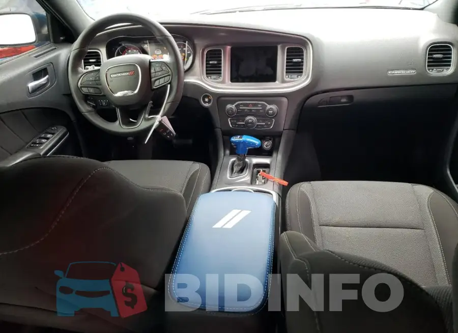 2C3CDXJG6NH127056 Photo# 8