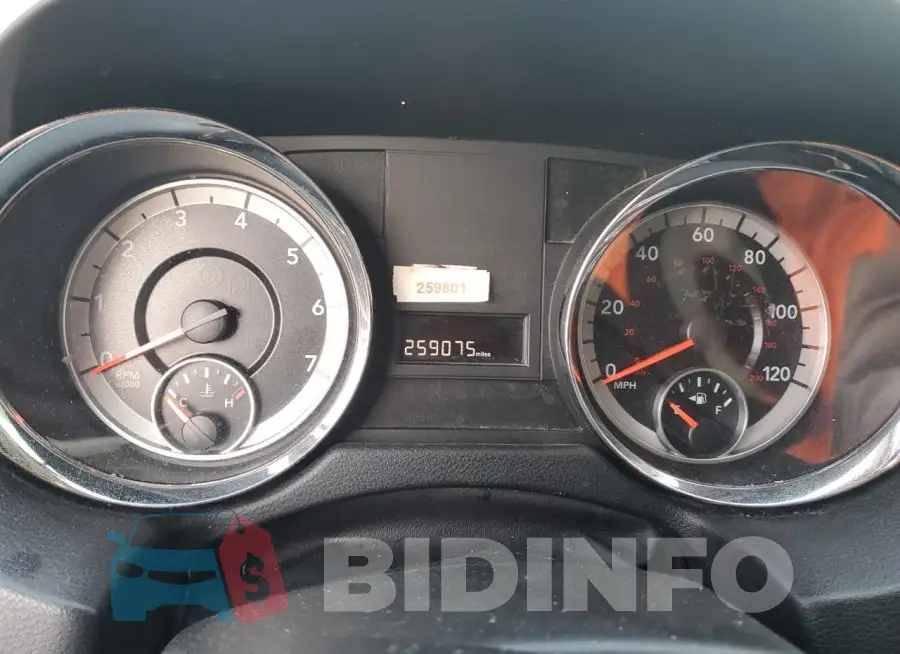 2C4RDGCG6FR733374 Photo# 9