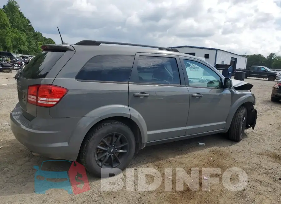 3C4PDCAB6LT259751 Photo# 3