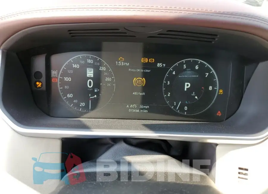 SALGV5FE5HA335818 Photo# 9