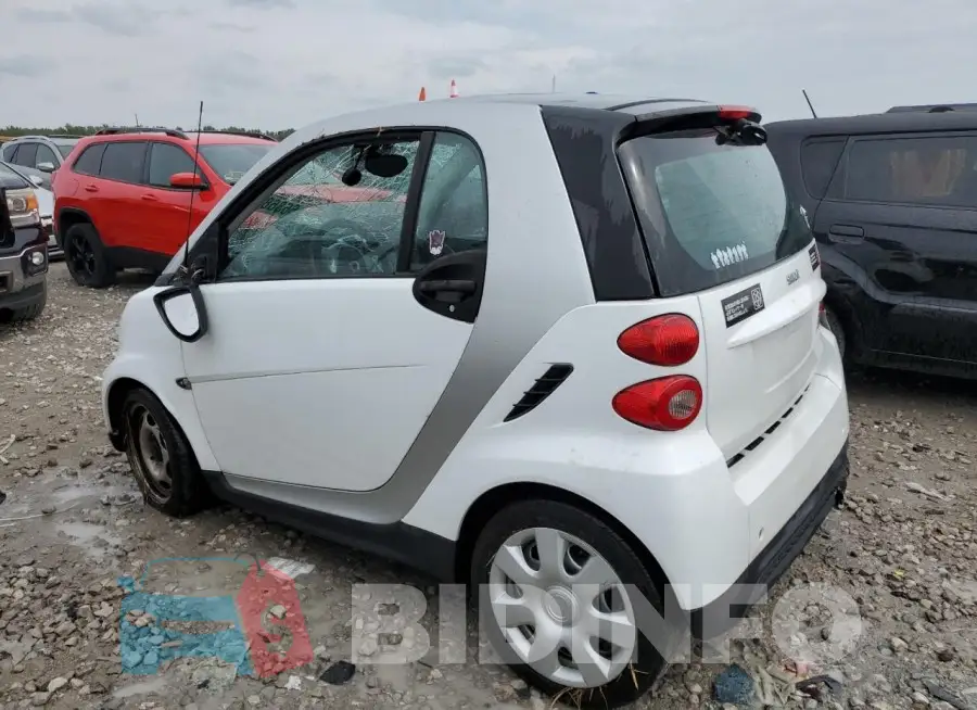 WMEEJ3BA6FK795113 Photo# 2