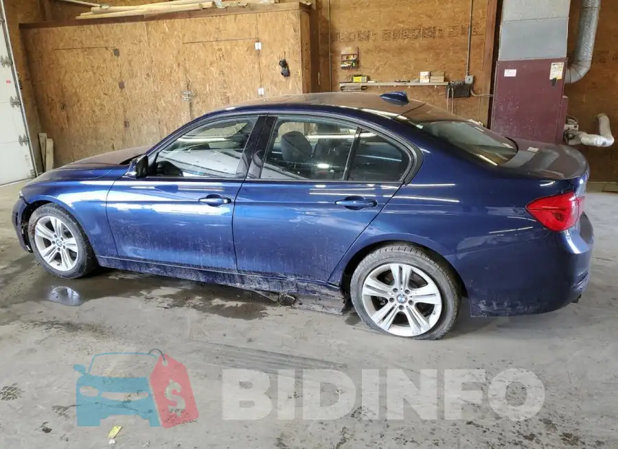 WBA8E3G5XGNU01119 Photo# 2