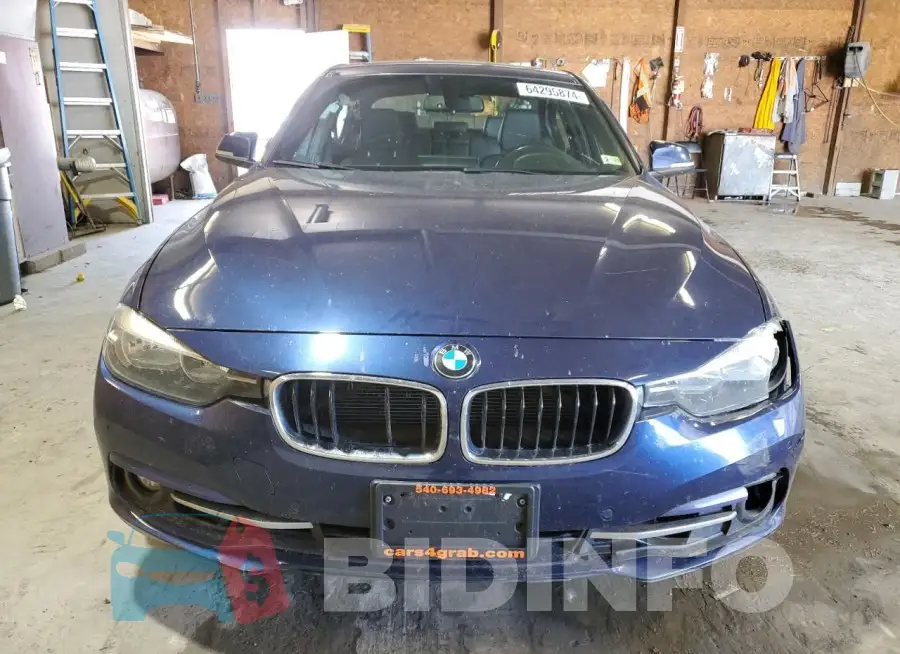 WBA8E3G5XGNU01119 Photo# 5