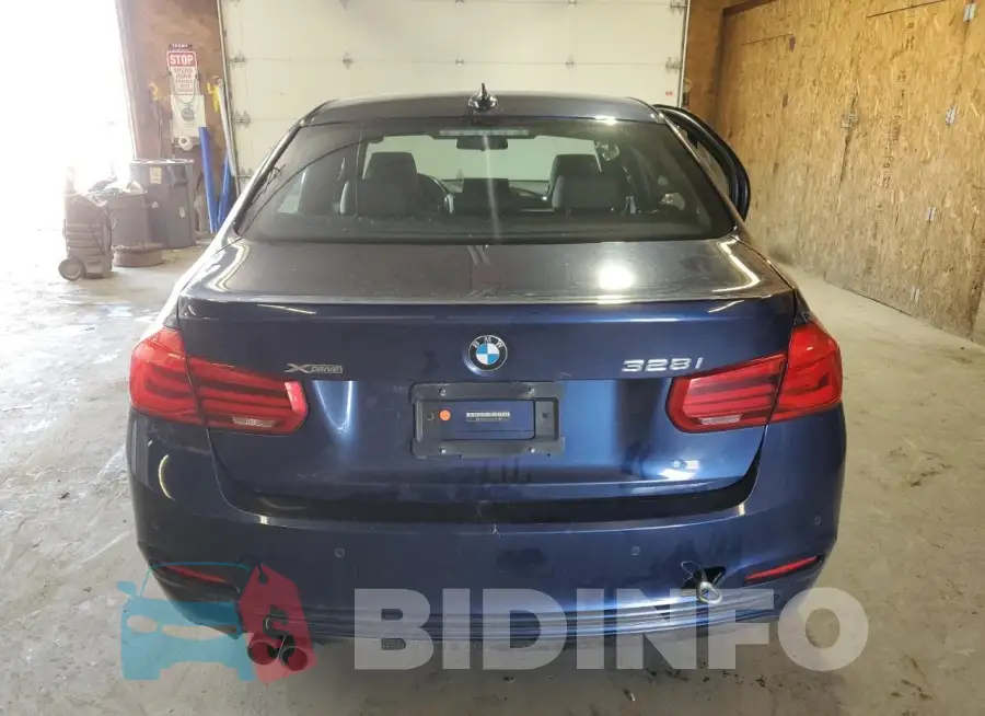WBA8E3G5XGNU01119 Photo# 6