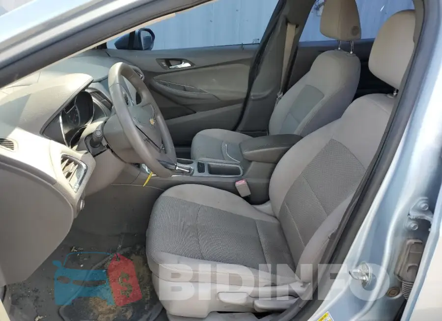 3G1BC5SM8HS524443 Photo# 7