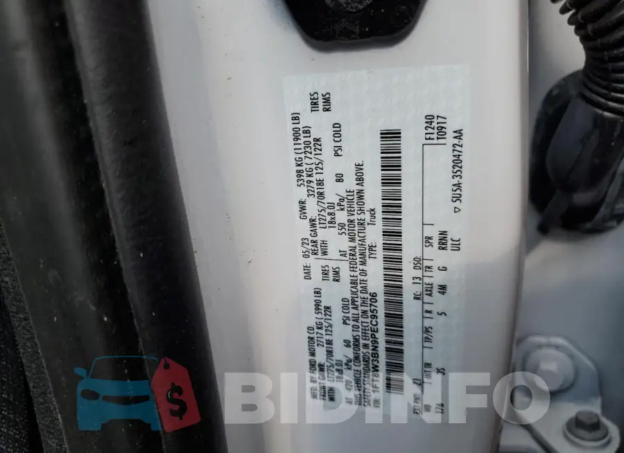 1FT8W3BN9PEC95706 Photo# 12