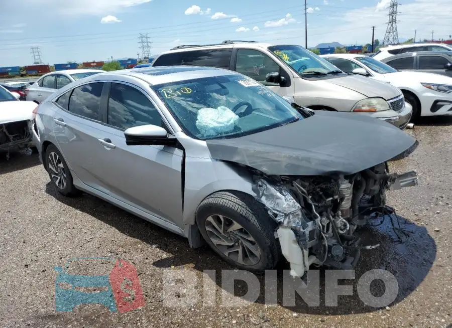 19XFC2F73GE083040 Photo# 4