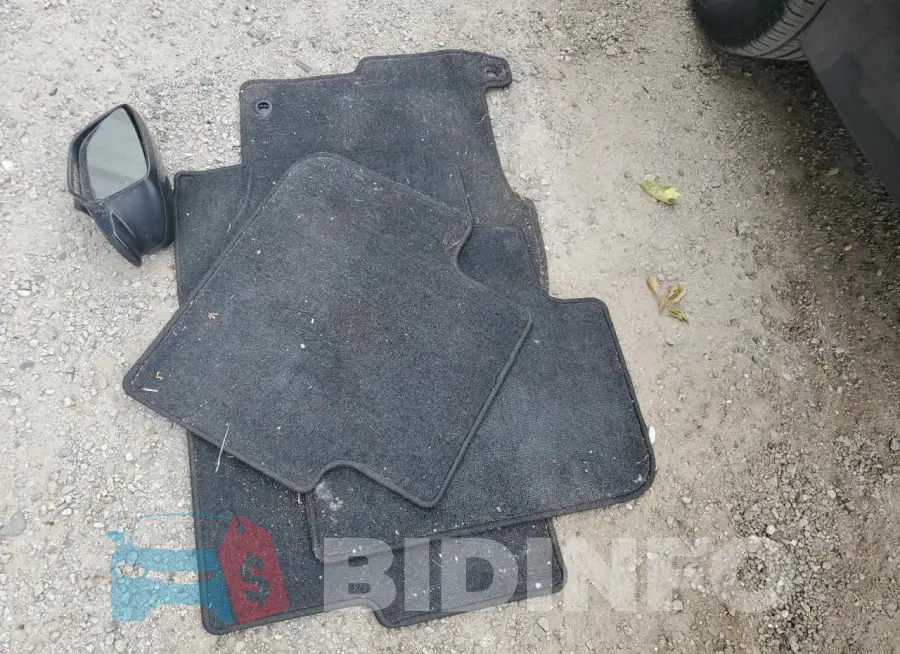 1HGCR2F34HA210530 Photo# 12