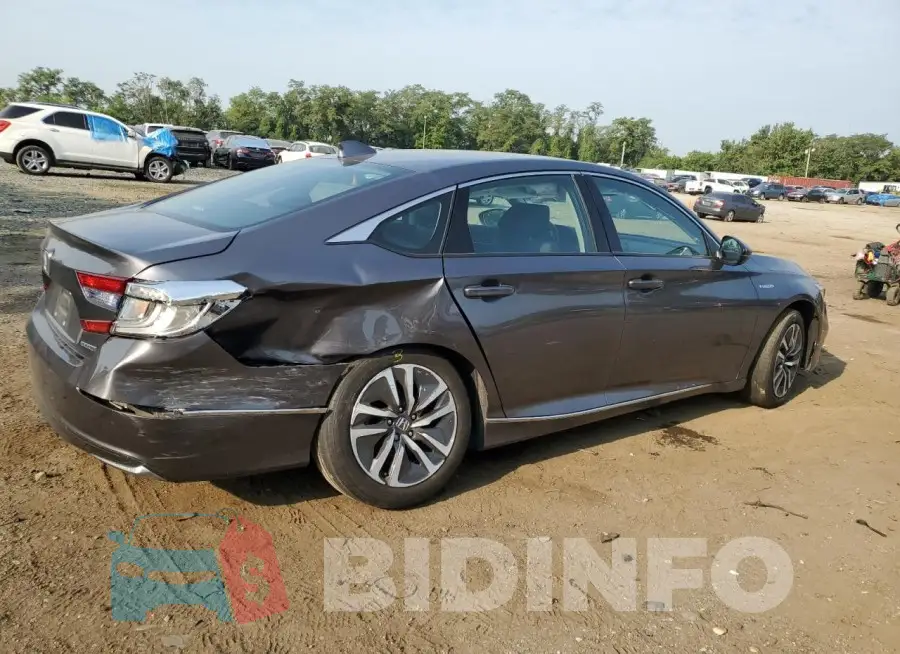 1HGCV3F55JA015027 Photo# 3