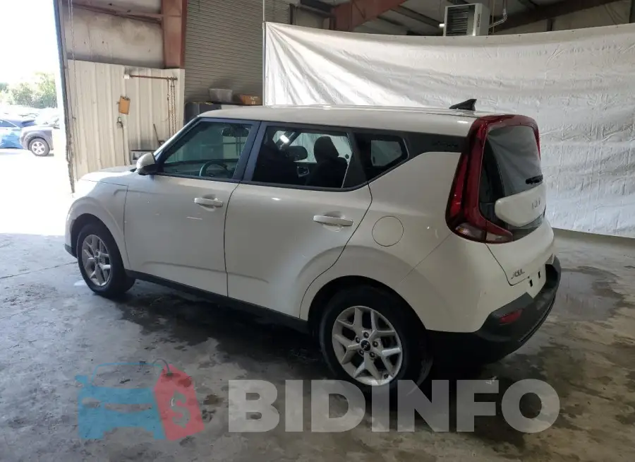 KNDJ23AU9N7832162 Photo# 2