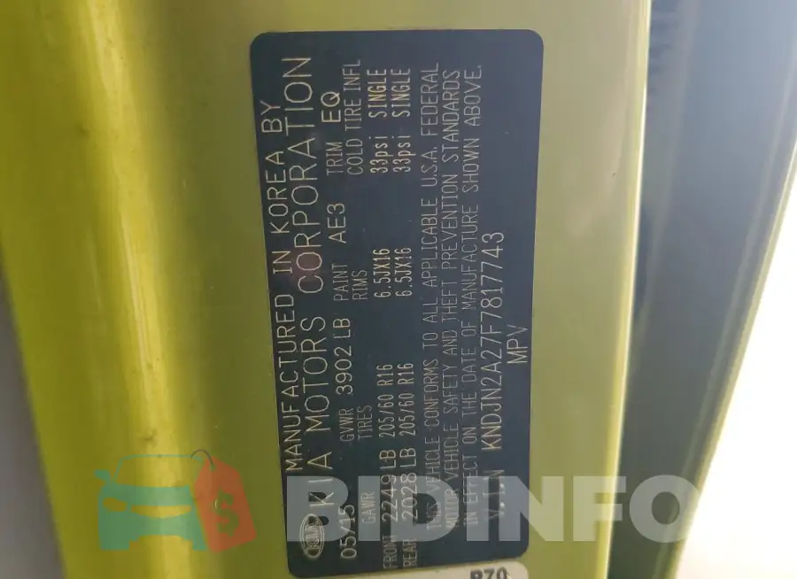 KNDJN2A27F7817743 Photo# 12
