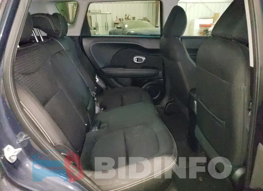 KNDJP3A51F7140201 Photo# 10