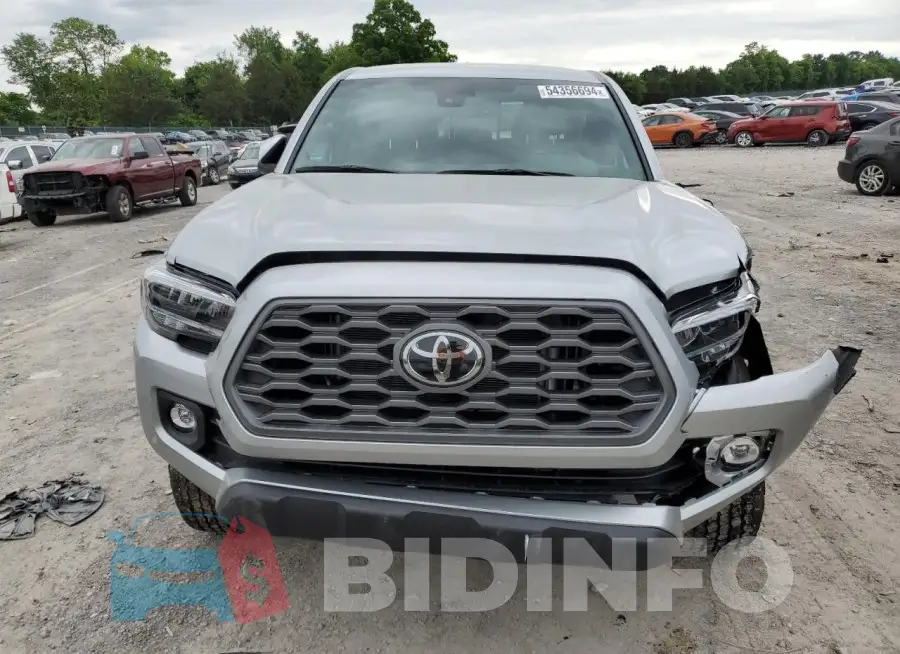 3TMCZ5AN2PM613285 Photo# 5