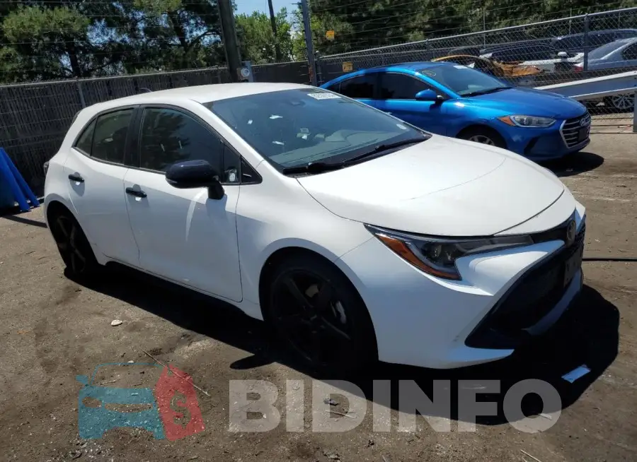JTND4RBE4L3075320 Photo# 4