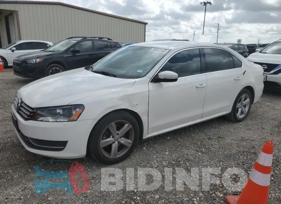 1VWBS7A35FC014324 Photo# 1
