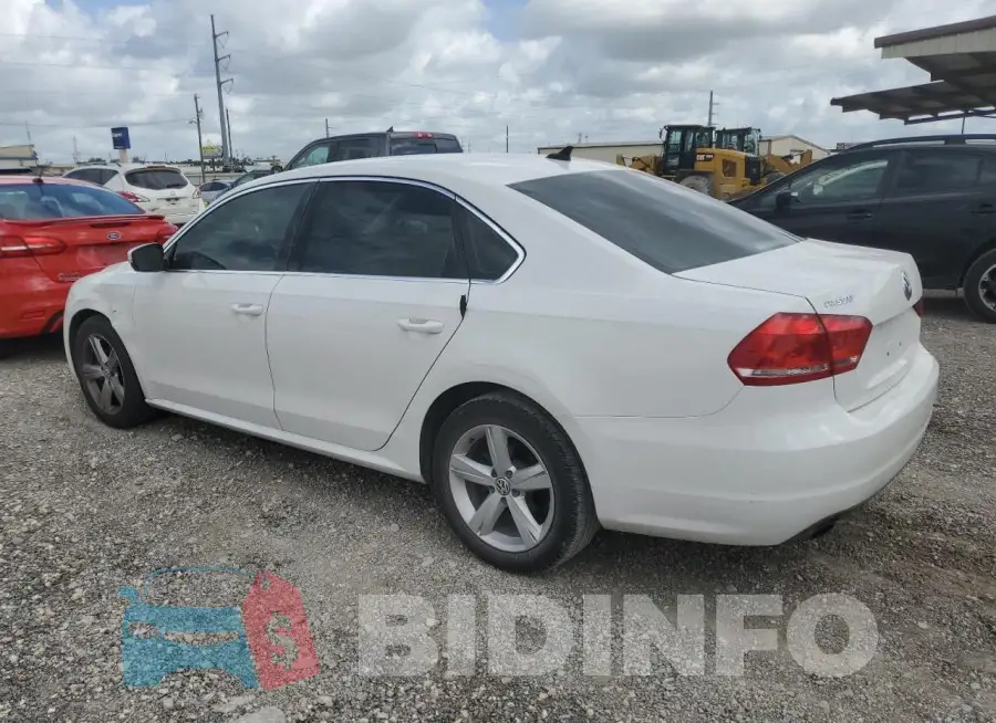 1VWBS7A35FC014324 Photo# 2