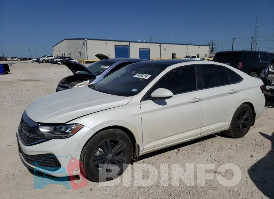 3VW7M7BU9RM016507 Photo# 1