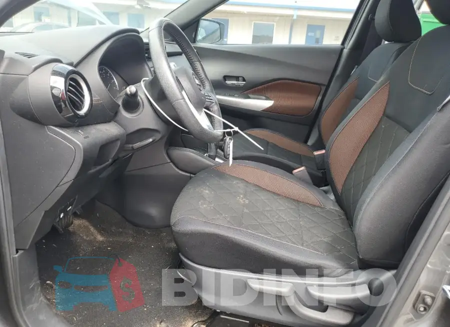 3N1CP5CU5JL515264 Photo# 7