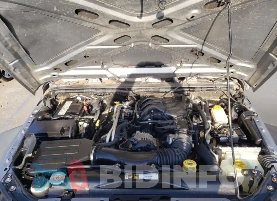 1C4BJWFG1FL768476 Photo# 12