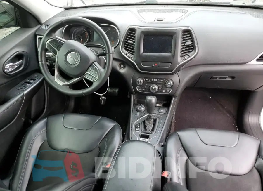 1C4PJMLB1KD182142 Photo# 8