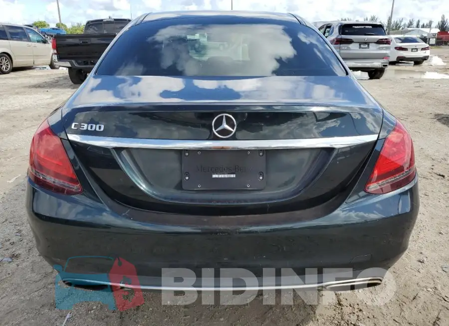 55SWF8DB7KU315982 Photo# 6