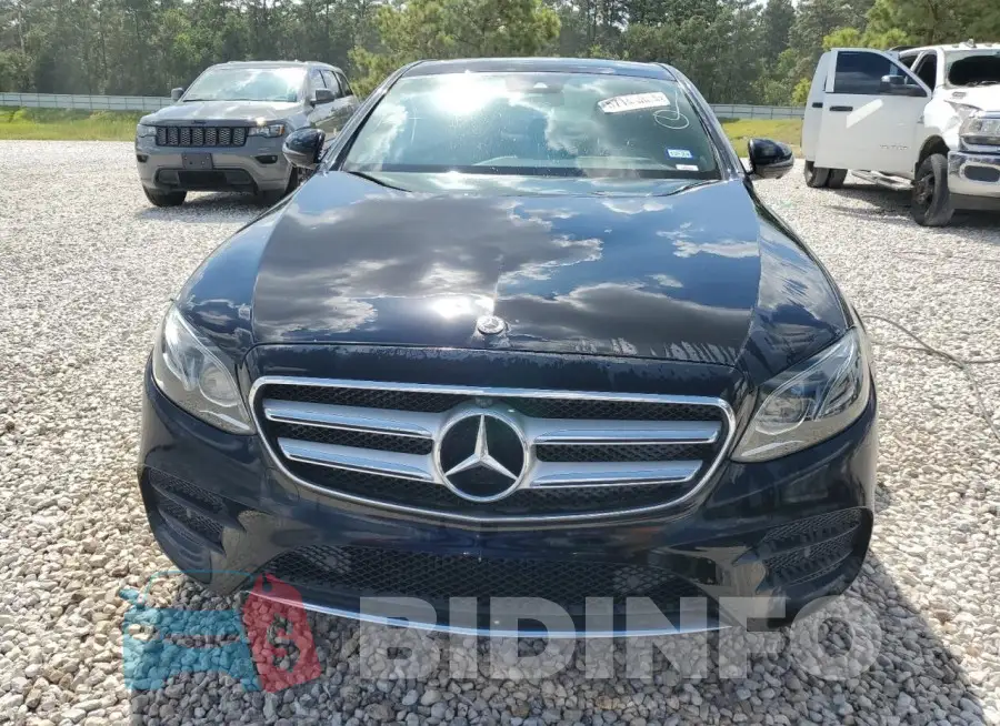 WDDZF4JB6KA679773 Photo# 5