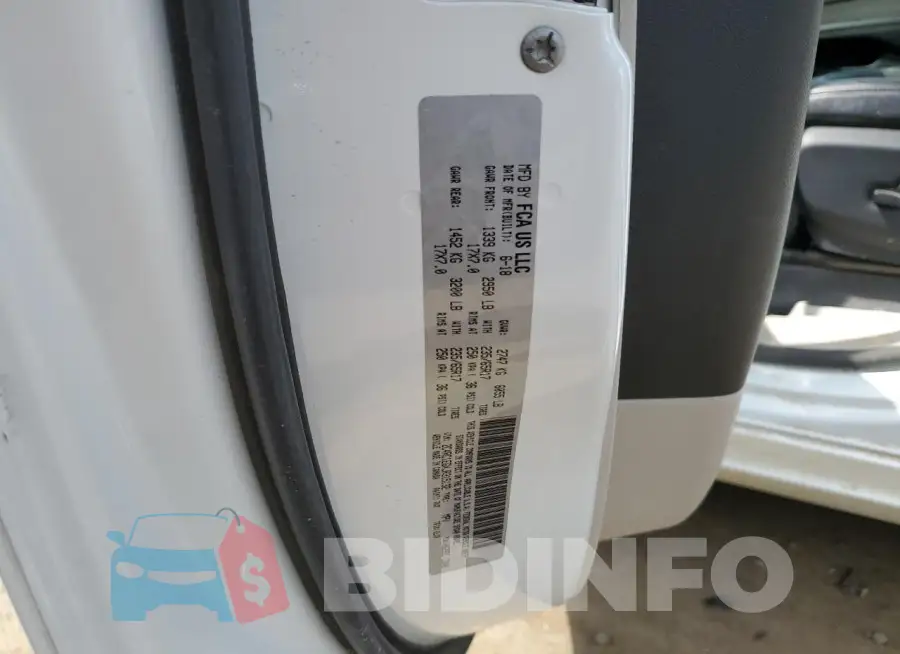 2C4RC1EGXJR315132 Photo# 13