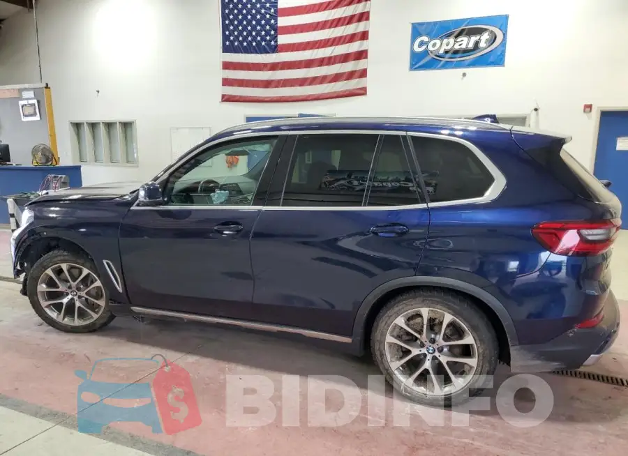 5UXJU2C00L9B08667 Photo# 2