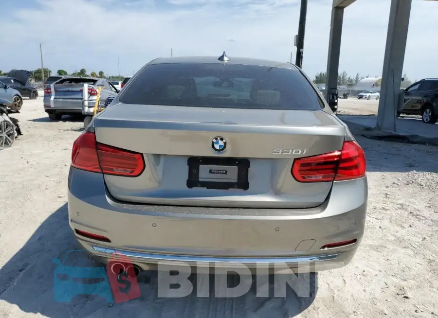 WBA8B9C30HK885661 Photo# 6
