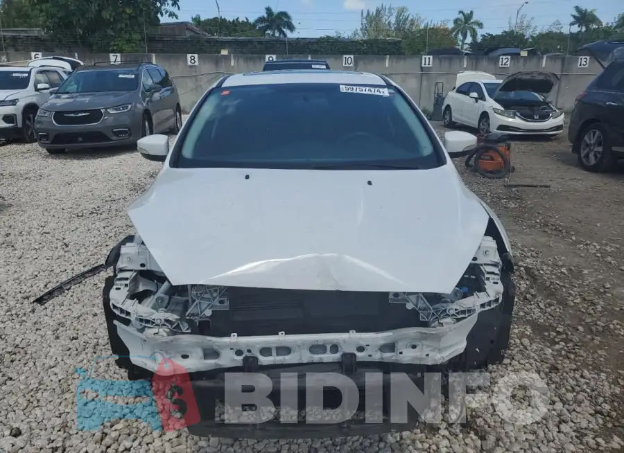 1FADP3F26GL291383 Photo# 5