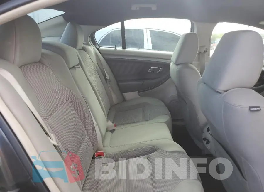 1FAHP2E82FG138881 Photo# 10