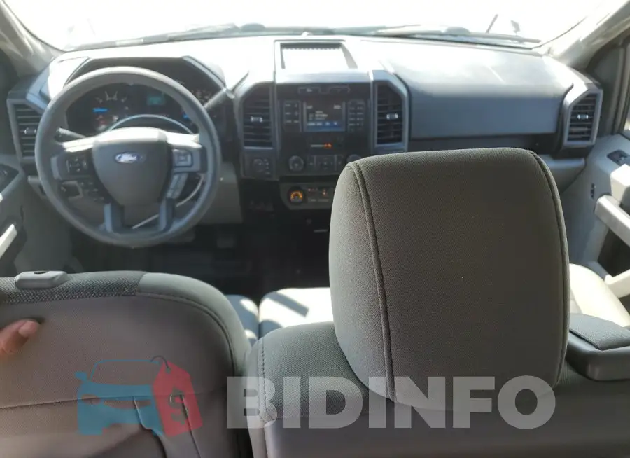 1FTFX1EF6HKD26183 Photo# 8