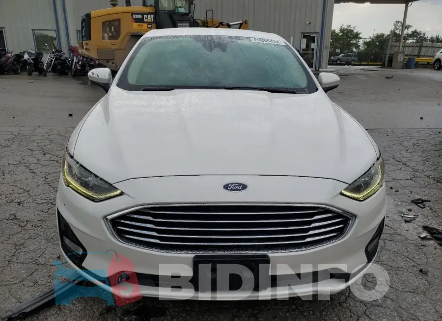 3FA6P0HD5KR114081 Photo# 5