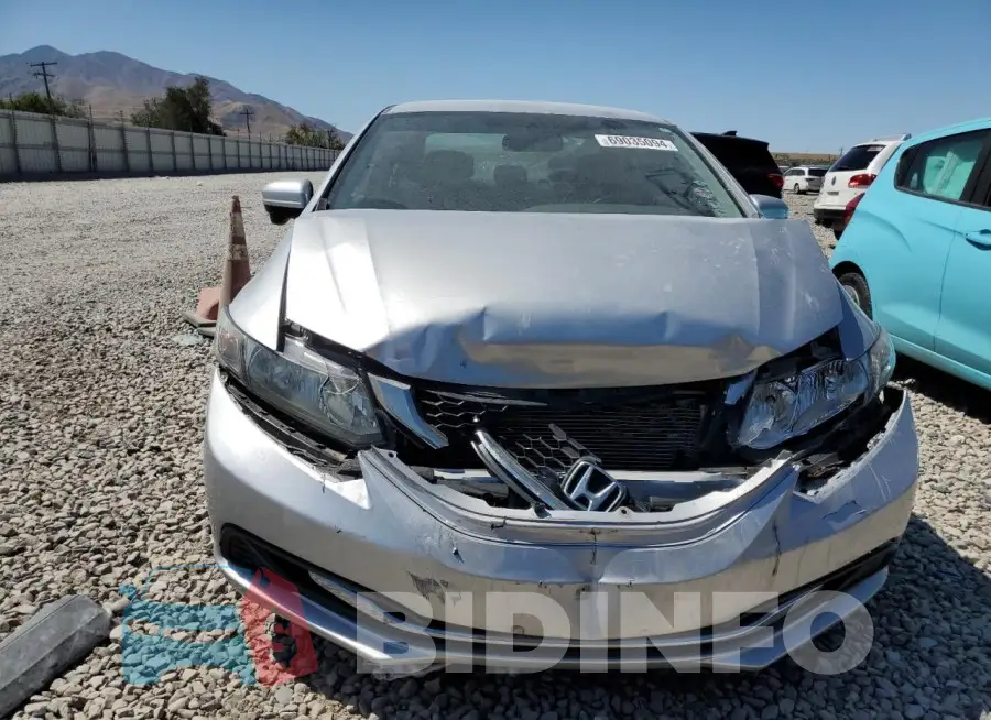 19XFB2F70FE209842 Photo# 5