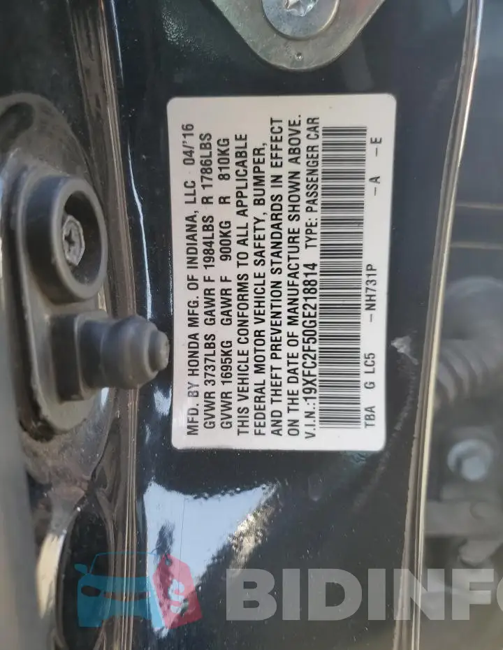 19XFC2F50GE218814 Photo# 12