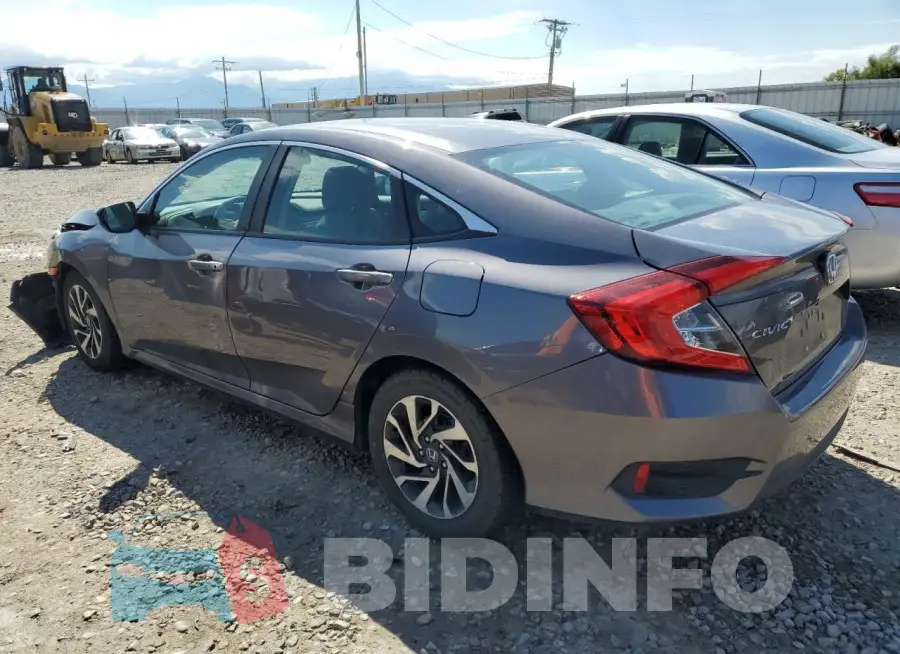 19XFC2F72GE009737 Photo# 2