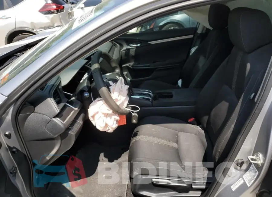 19XFC2F77GE241721 Photo# 7