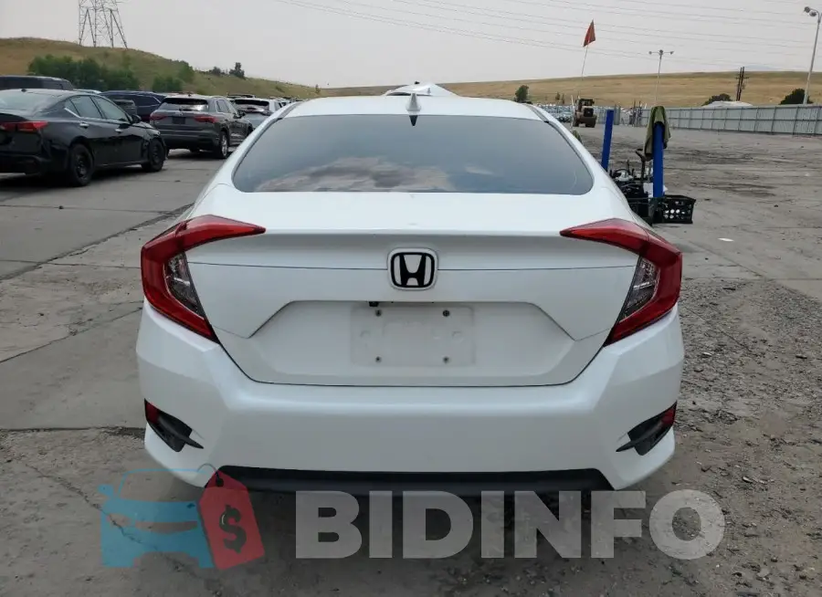 19XFC2F77HE070664 Photo# 6