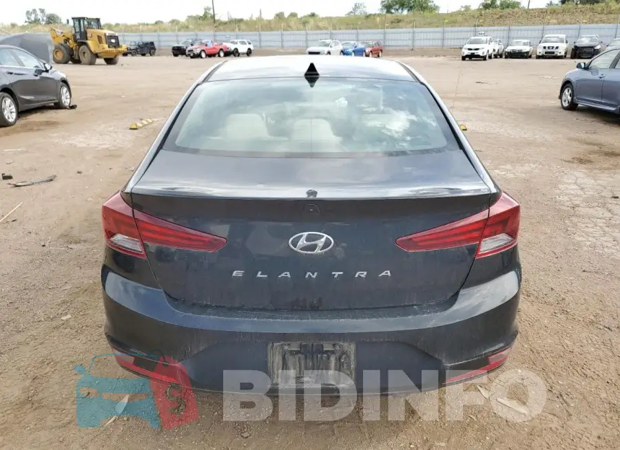 5NPD84LF4KH458017 Photo# 6