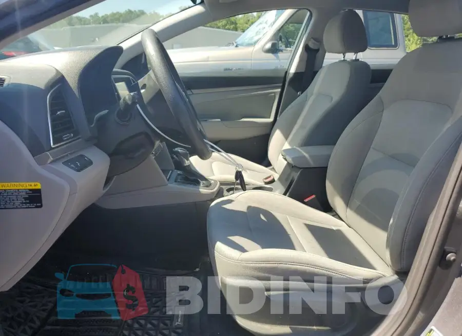 5NPD84LF8JH251080 Photo# 7