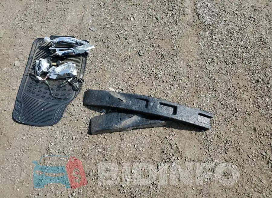 5YFBPRBE2LP008886 Photo# 12