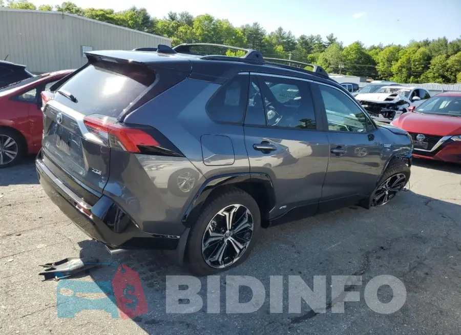 JTMFB3FV8RD182111 Photo# 3