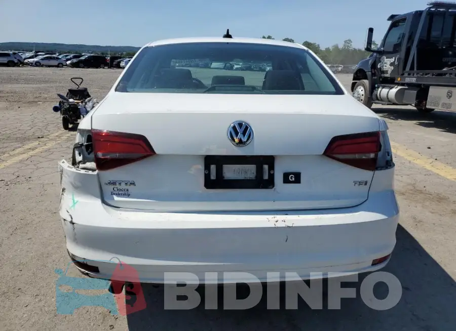 3VW267AJ4GM255679 Photo# 6