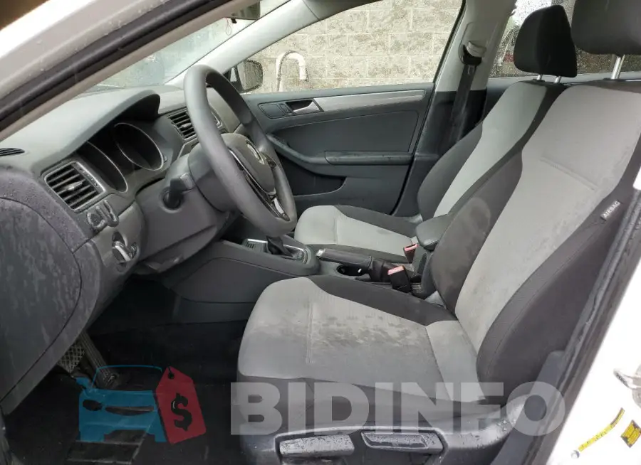 3VW2B7AJ4HM351387 Photo# 7