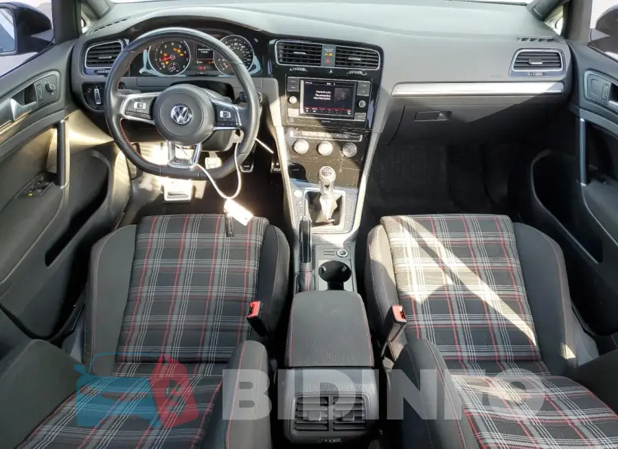 3VW5T7AU3KM010364 Photo# 8