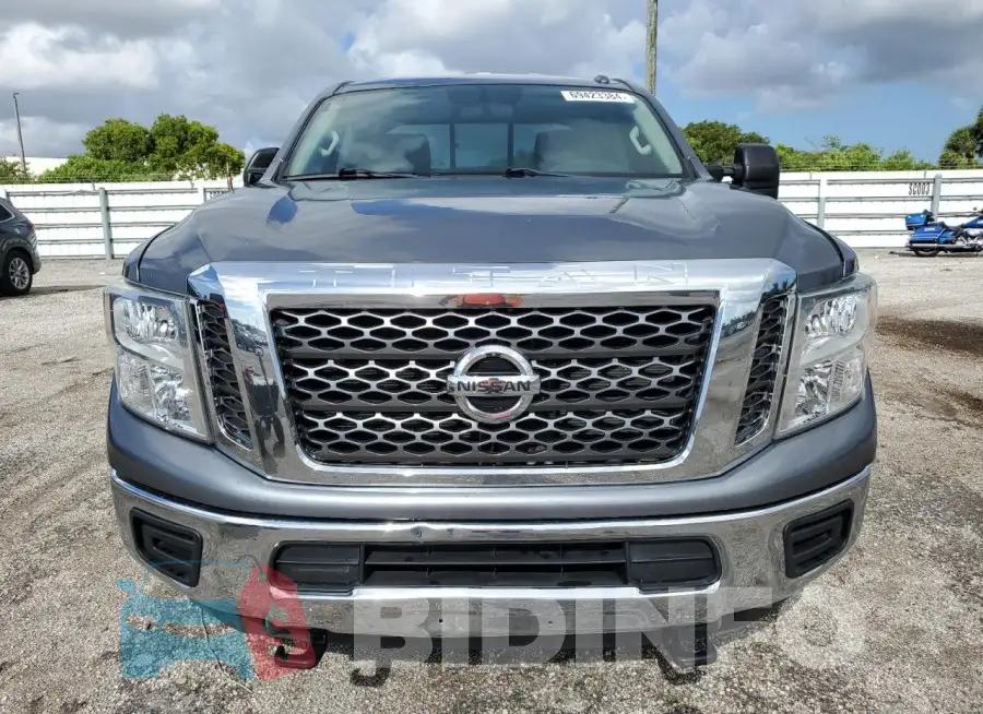 1N6BA1F31JN520349 Photo# 5