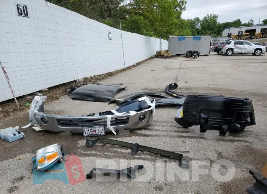 5BZAF0AA7JN852442 Photo# 13