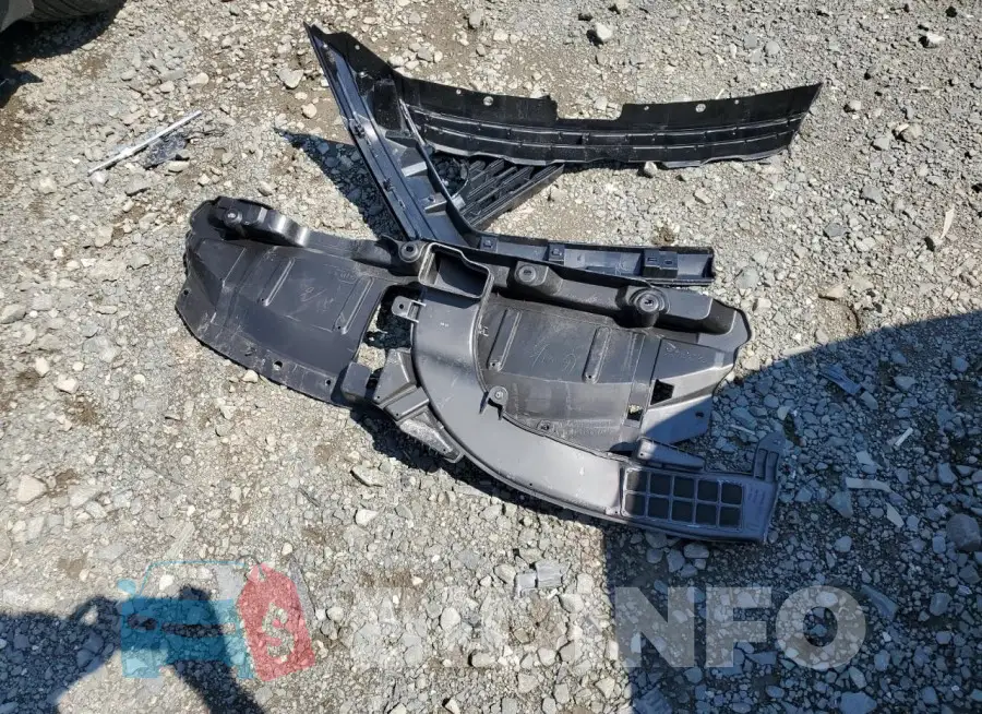 JN8BT3BBXPW472363 Photo# 13