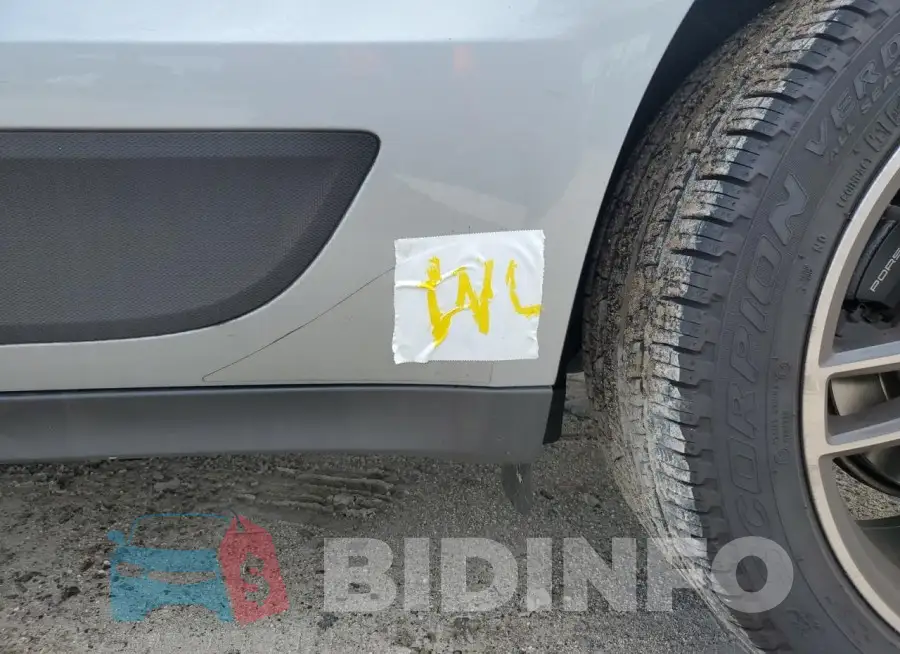 WP1AA2A56LLB02444 Photo# 13