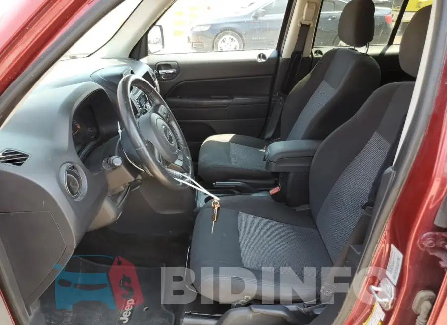 1C4NJRFB7FD270246 Photo# 7